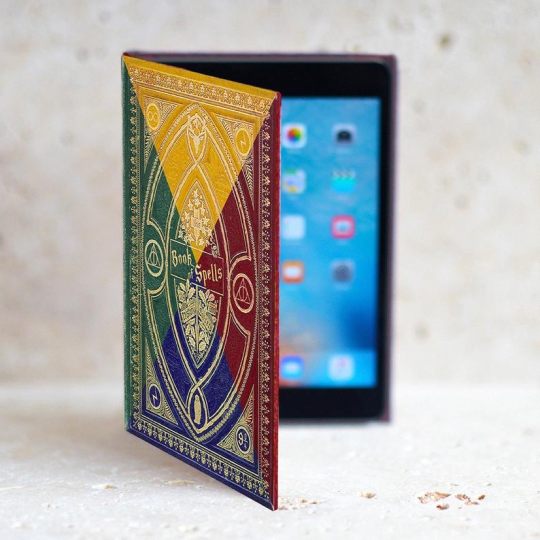 Amazon Kindle cover inspired by Harry Potter