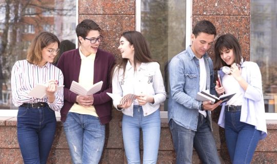 Americans plan to read this summer