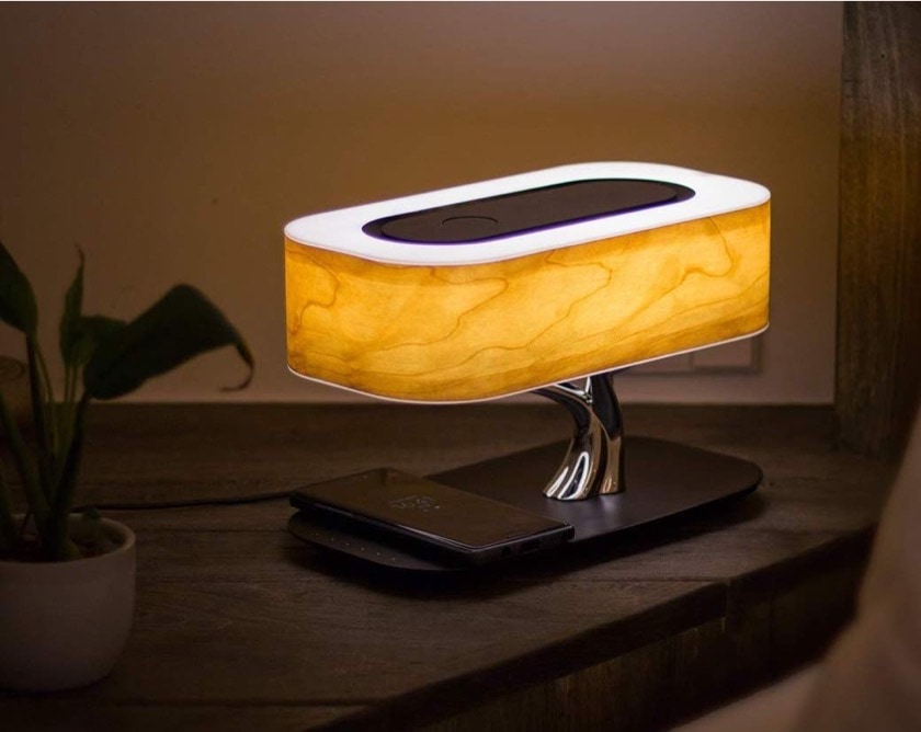 Exclusive desk lamp with Bluetooth speaker and wireless charger