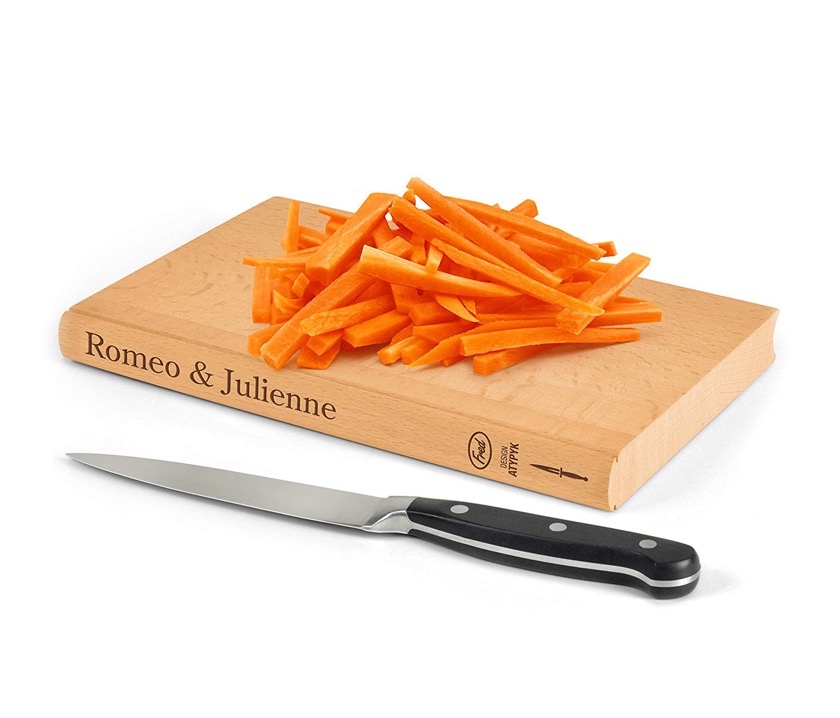 Kitchen accessories book-themed - Romeo and Julienne cutting board