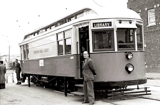 Library streetcar of the Edmonton Public Library, Canada, 1941