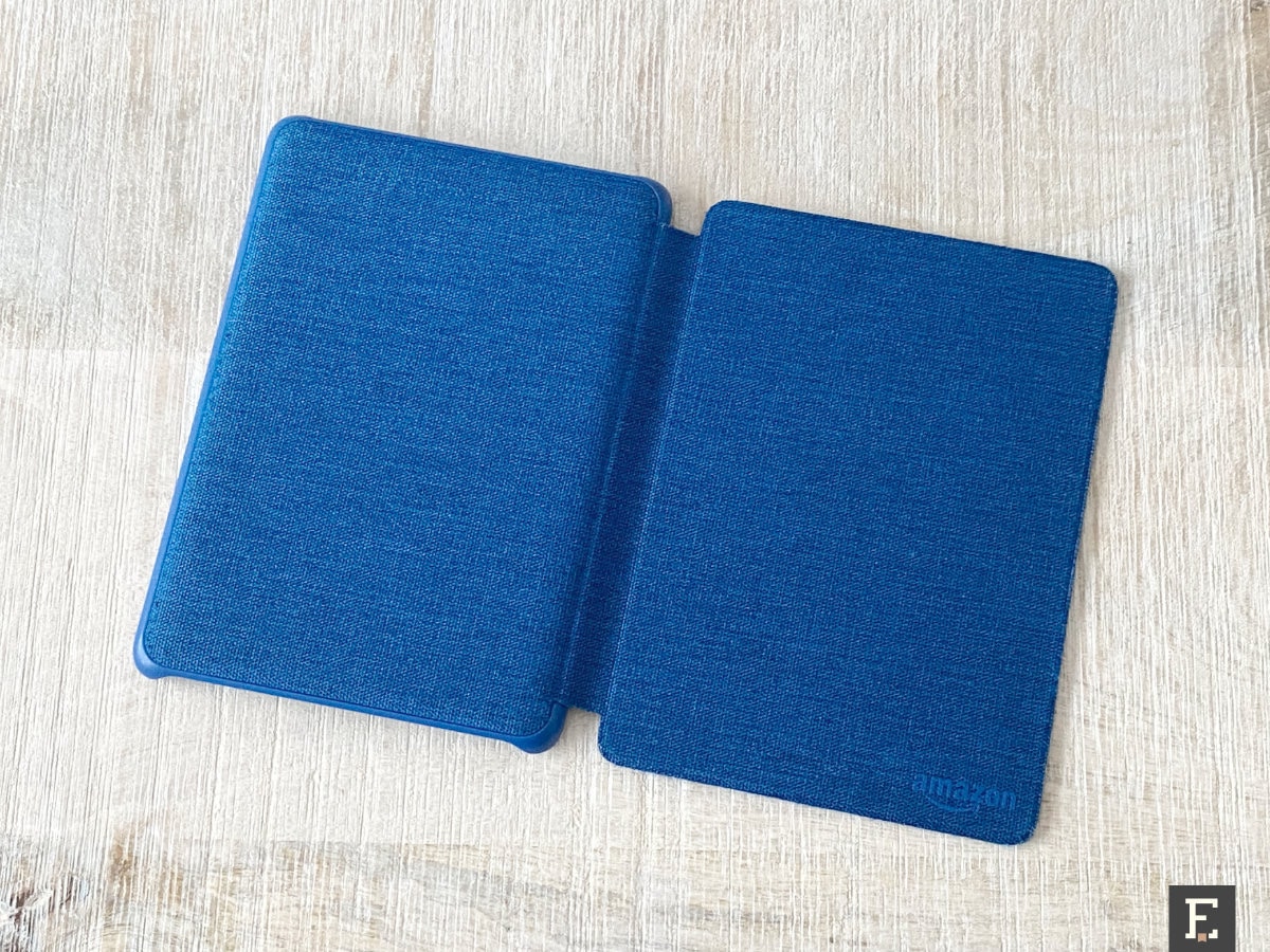 Old fabric Kindle case after renewal - front and back