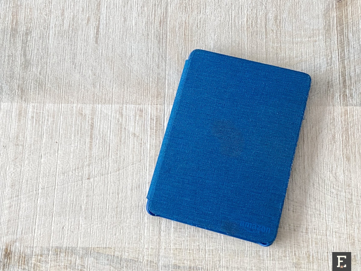 Old Kindle fabric case - current condition front