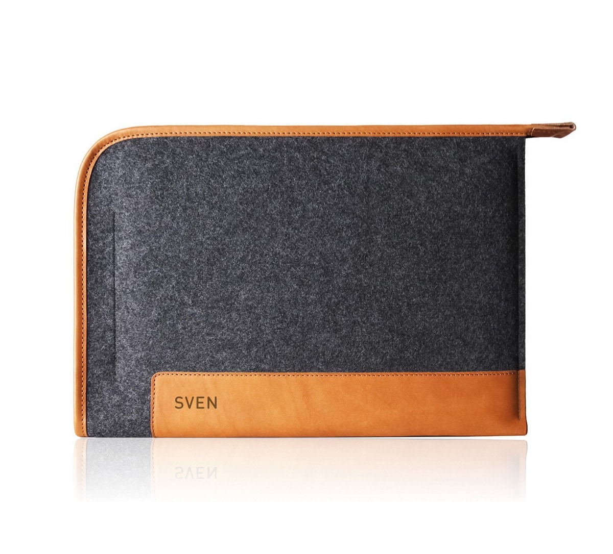 Personalized iPad Pro 11 zipped felt sleeve