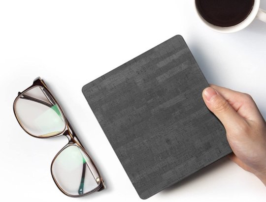 Premium lightweight smart Kindle Oasis case