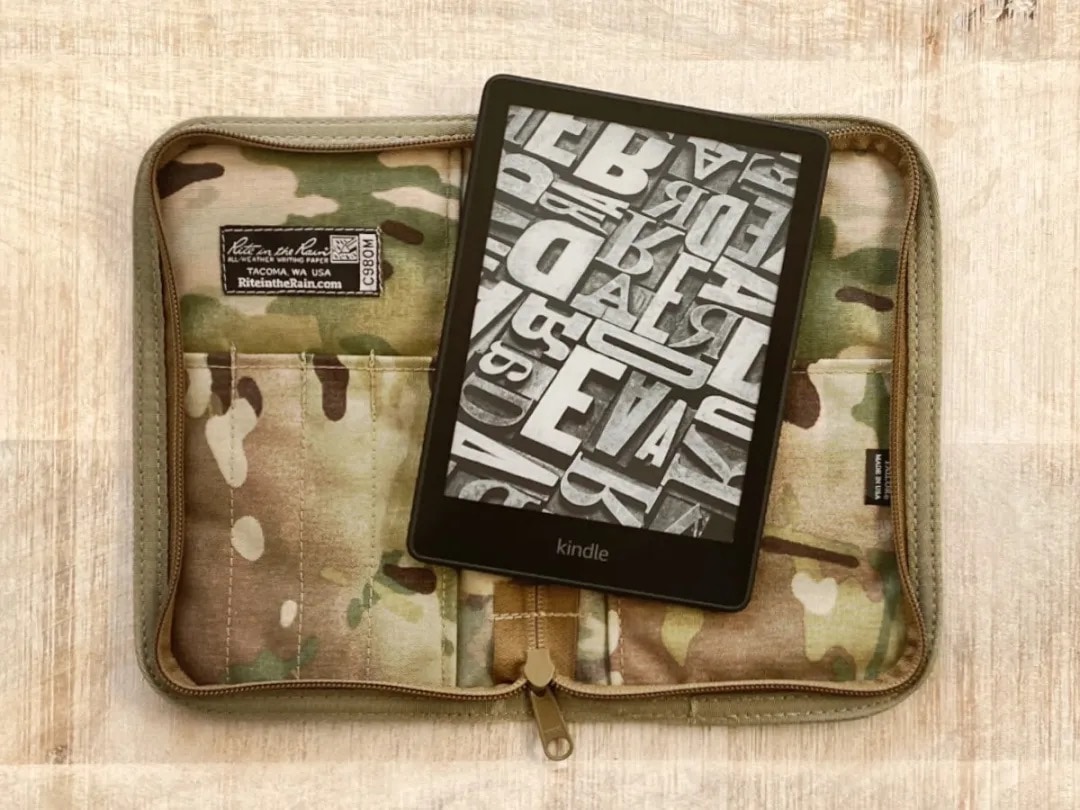 Weatherproof notebook zipper cover e-reader compatible